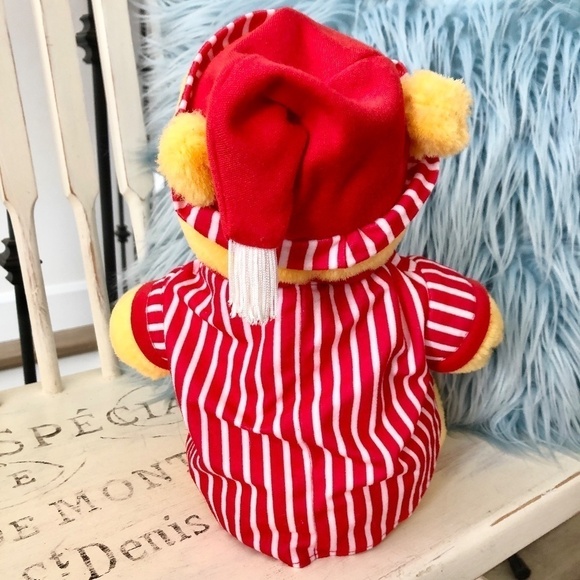 Disney, Winnie the Pooh, Vintage 1998, Stuffed Pooh Bear Wearing Pyjamas, Plush - Picture 4 of 14